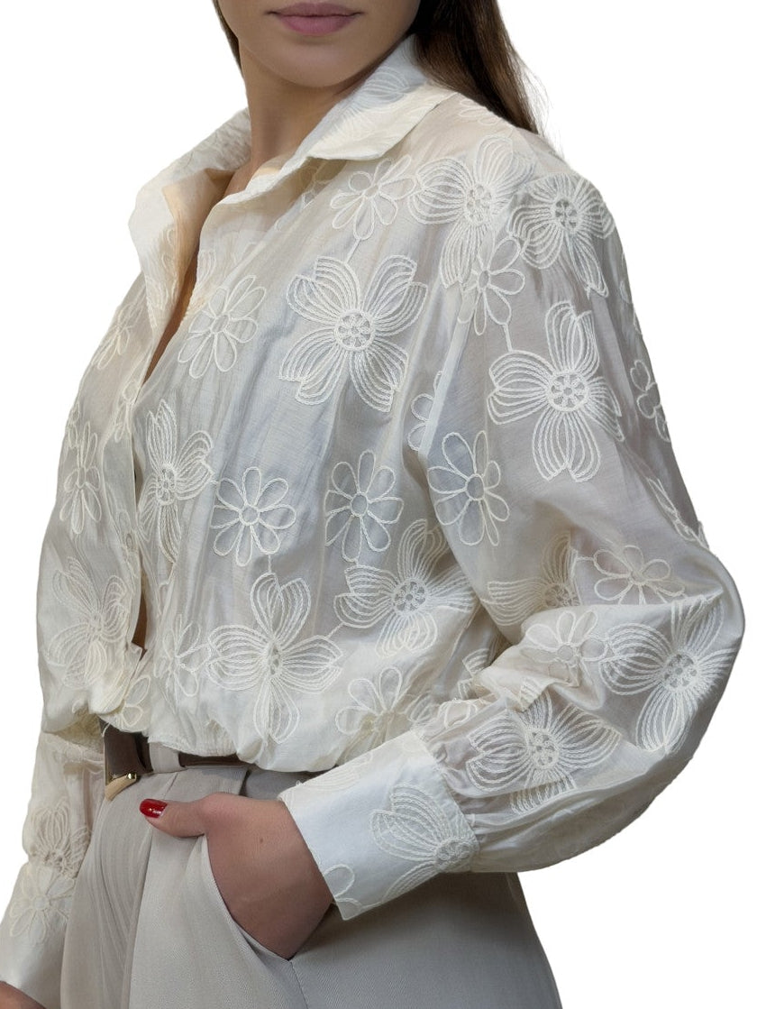 Camicia cropped con fiori ricamati - CM2612