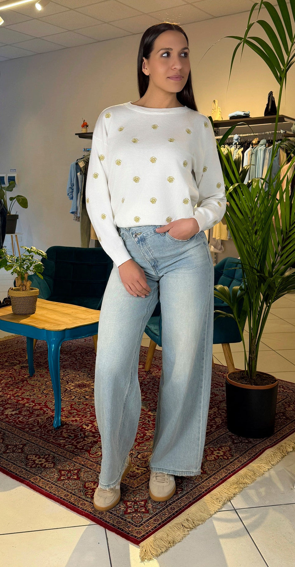 Maglia con ricami - MA2633