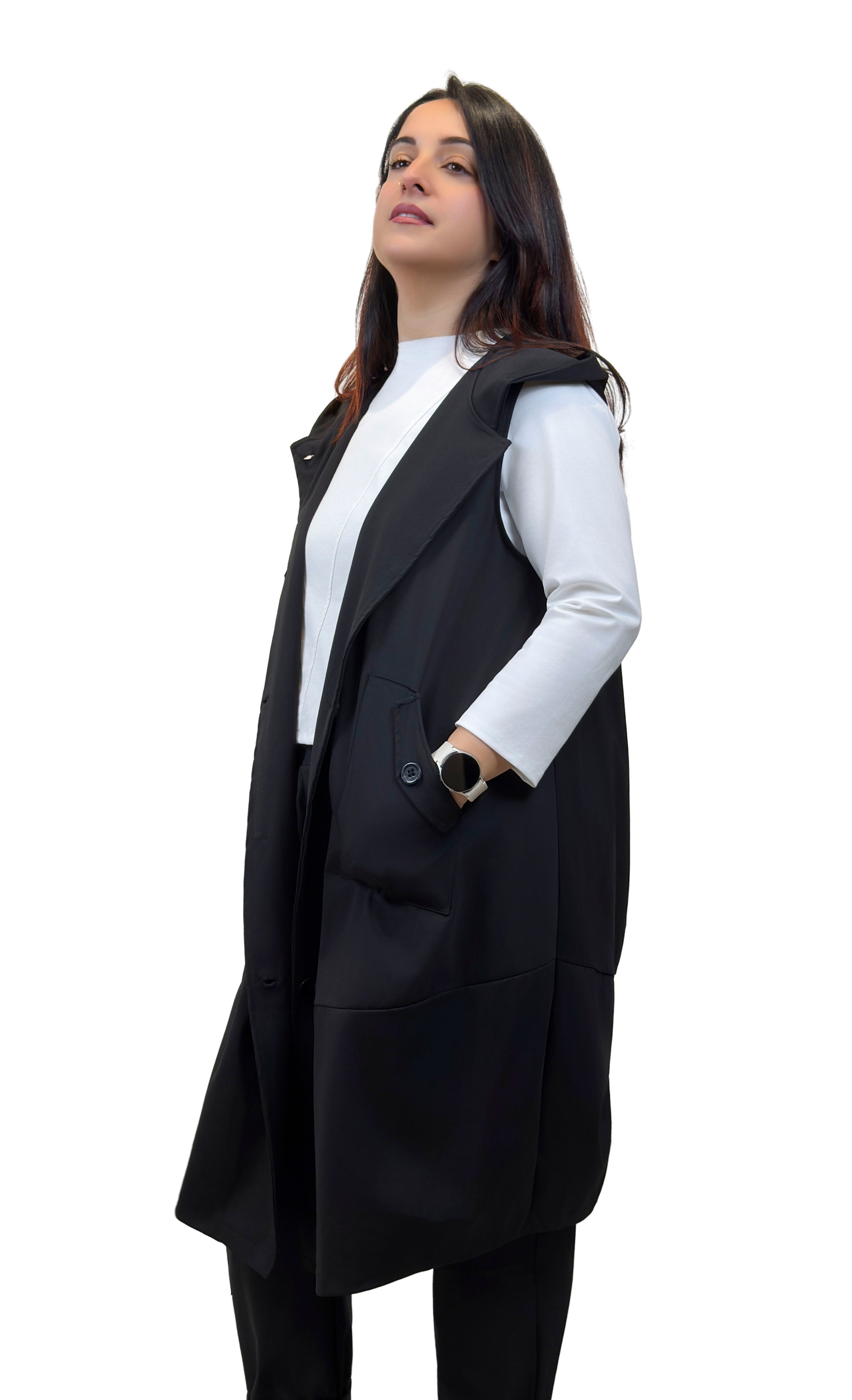 Gilet lungo nero con cappuccio - GL2606