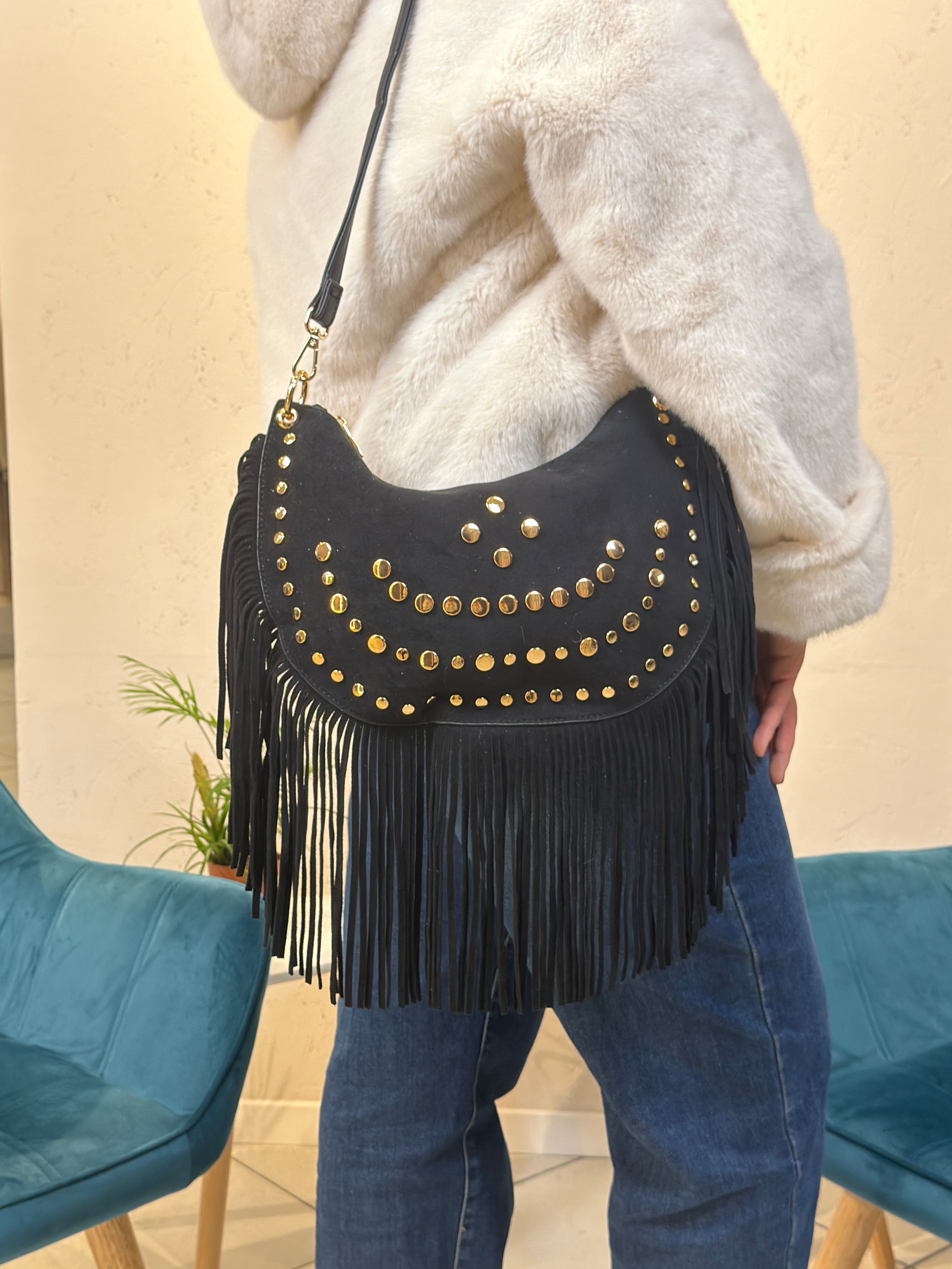 Borsa borchiata con frange - BS2608