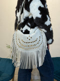 Borsa borchiata con frange - BS2608