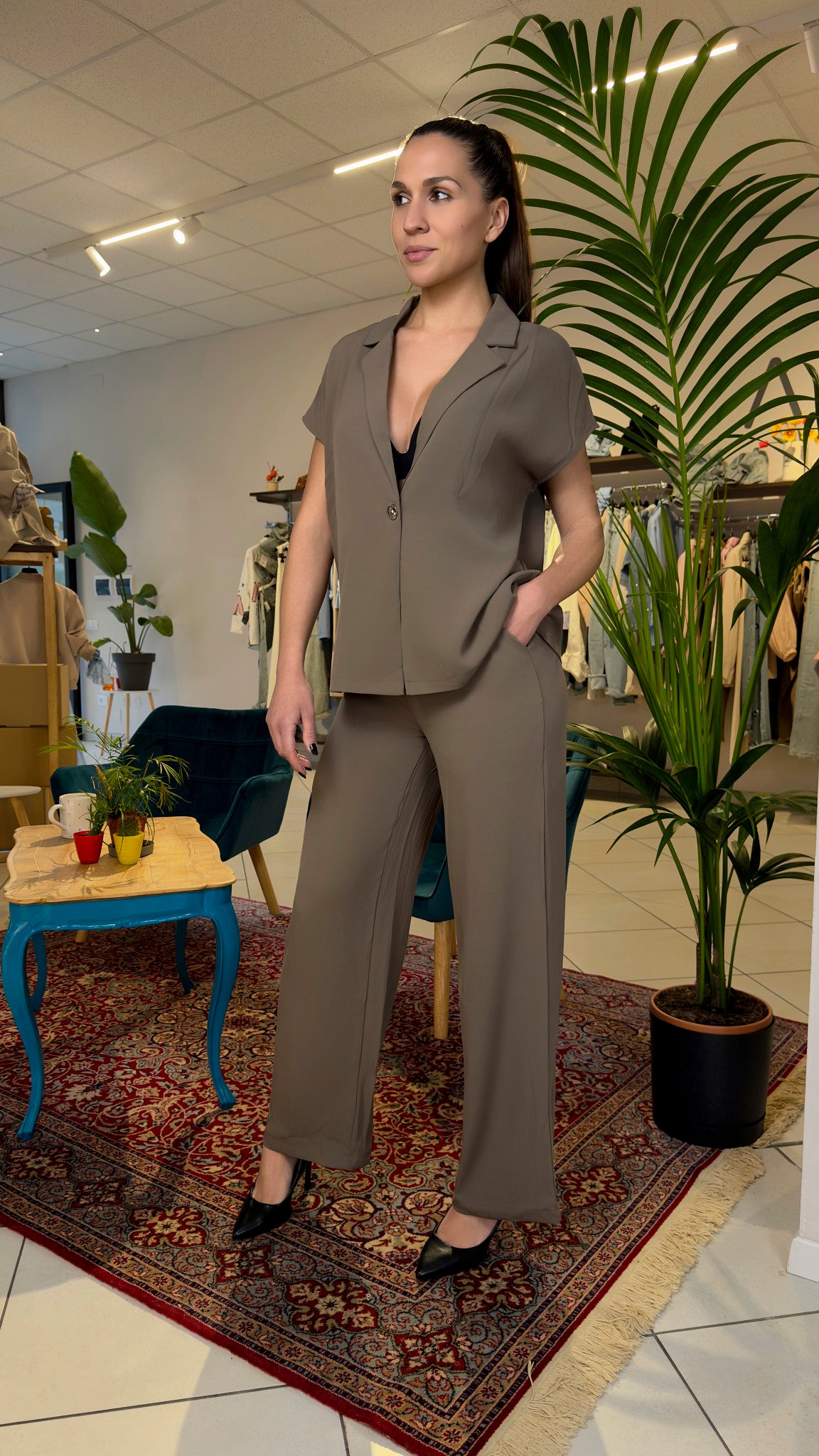Tailleur con giacca mezza manica - TL2611